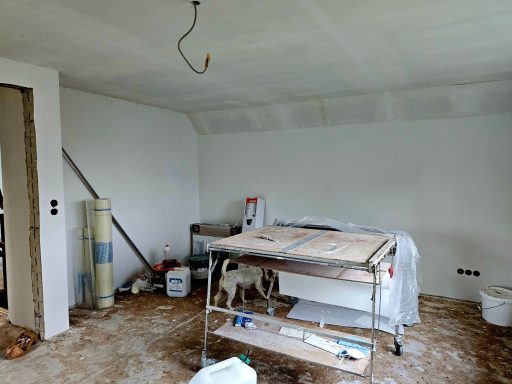Putz- und Malerarbeiten im Schlafzimmer im OG