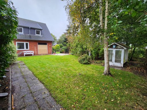 Garten nach dem ersten Rückschnitt